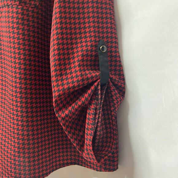 Elementz Top Blouse Button Up PXL Petite Red Black Roll Tab Sleeves - Picture 5 of 10
